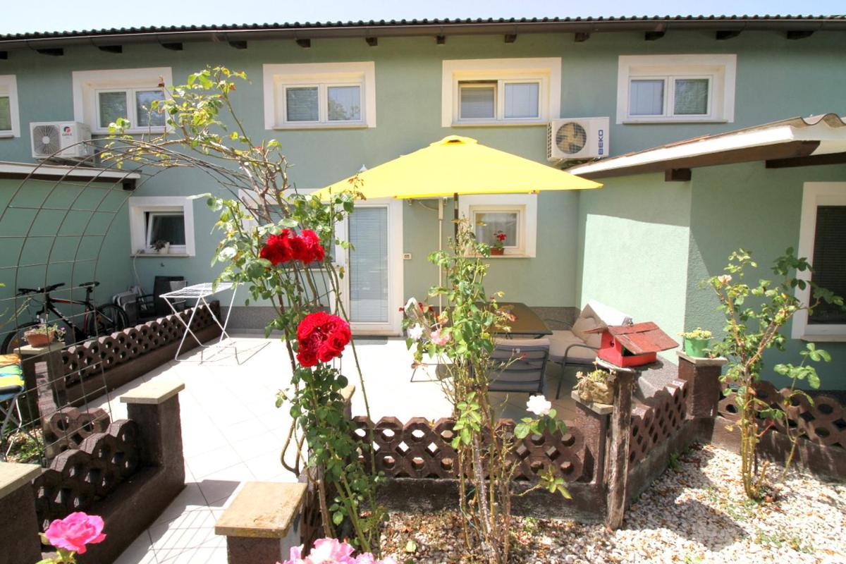 Green Place Apartments Portorož Extérieur photo